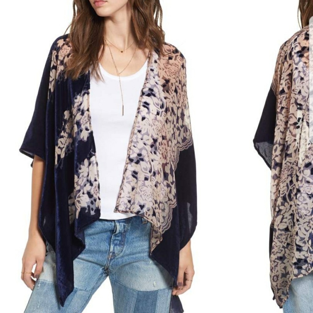 Blue floral velvet Kimono / wrap